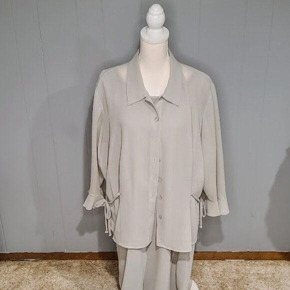 Sage Green JBS 2 piece - Picture 1 of 5